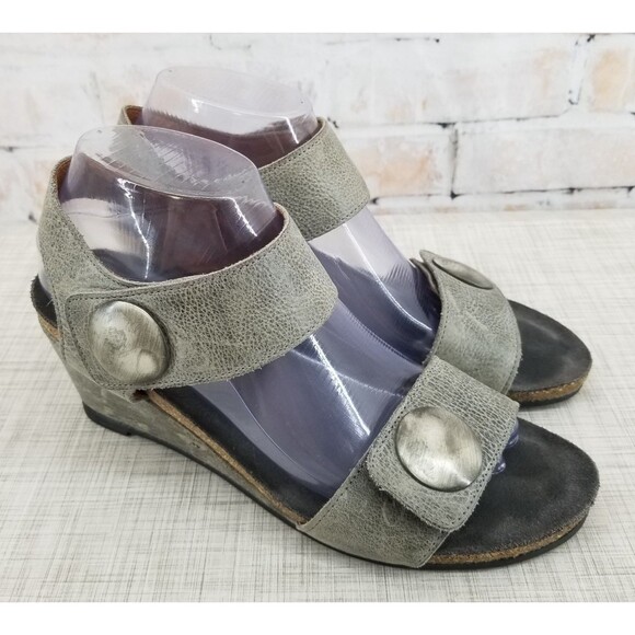 Taos Shoes - Taos Carousel 2 Grey Wedge Ankle Strap Sandle Women's Size 8/8.5 EU 39